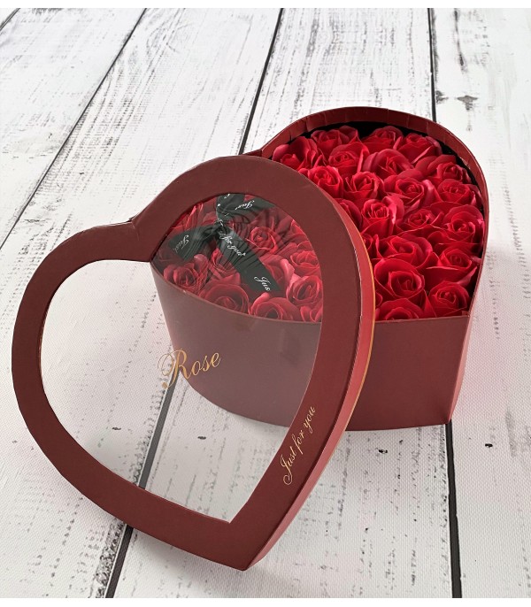 Flower box serce z róż...